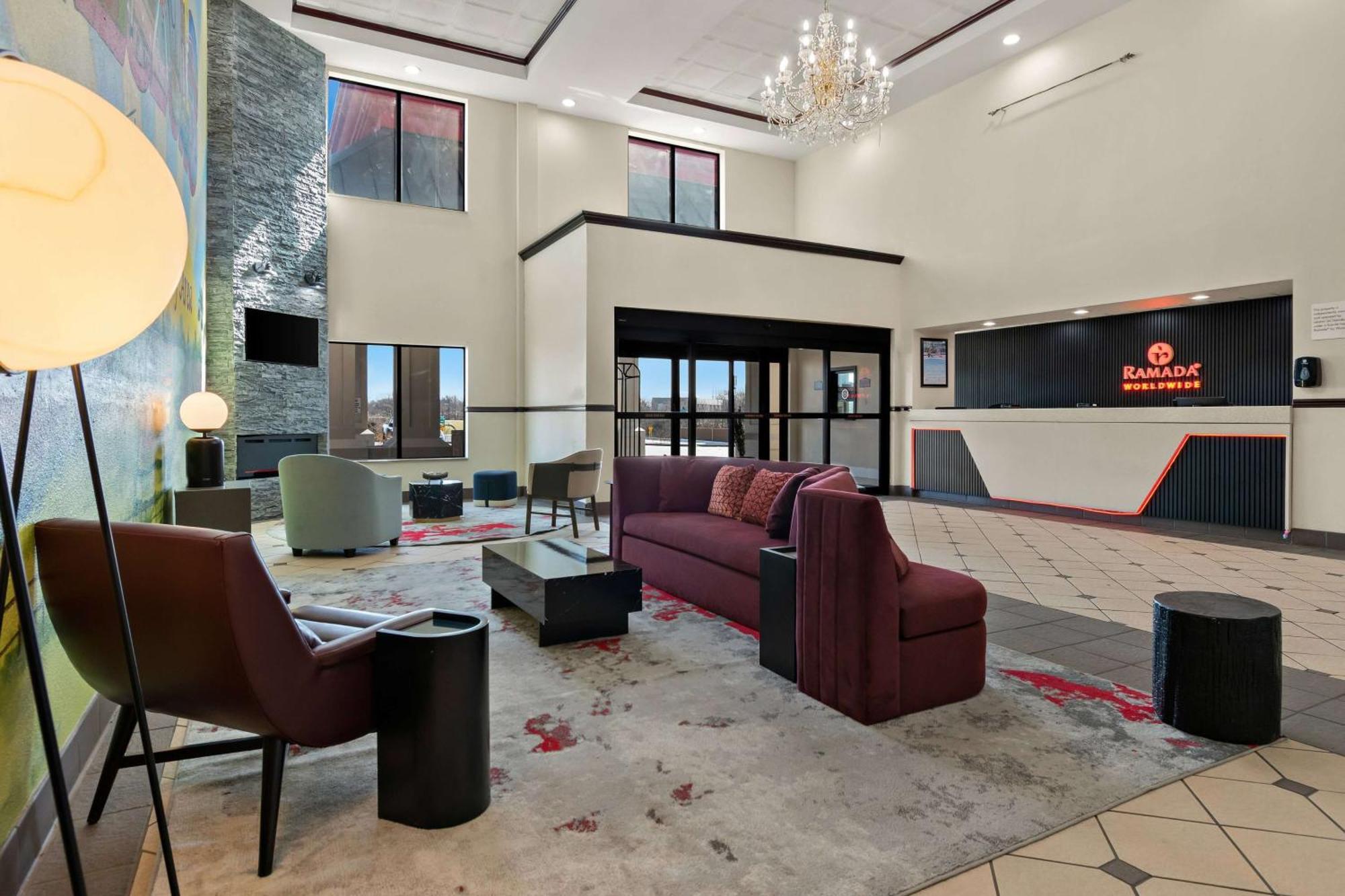 Ramada By Wyndham Harrisburg/Hershey Area Bagian luar foto